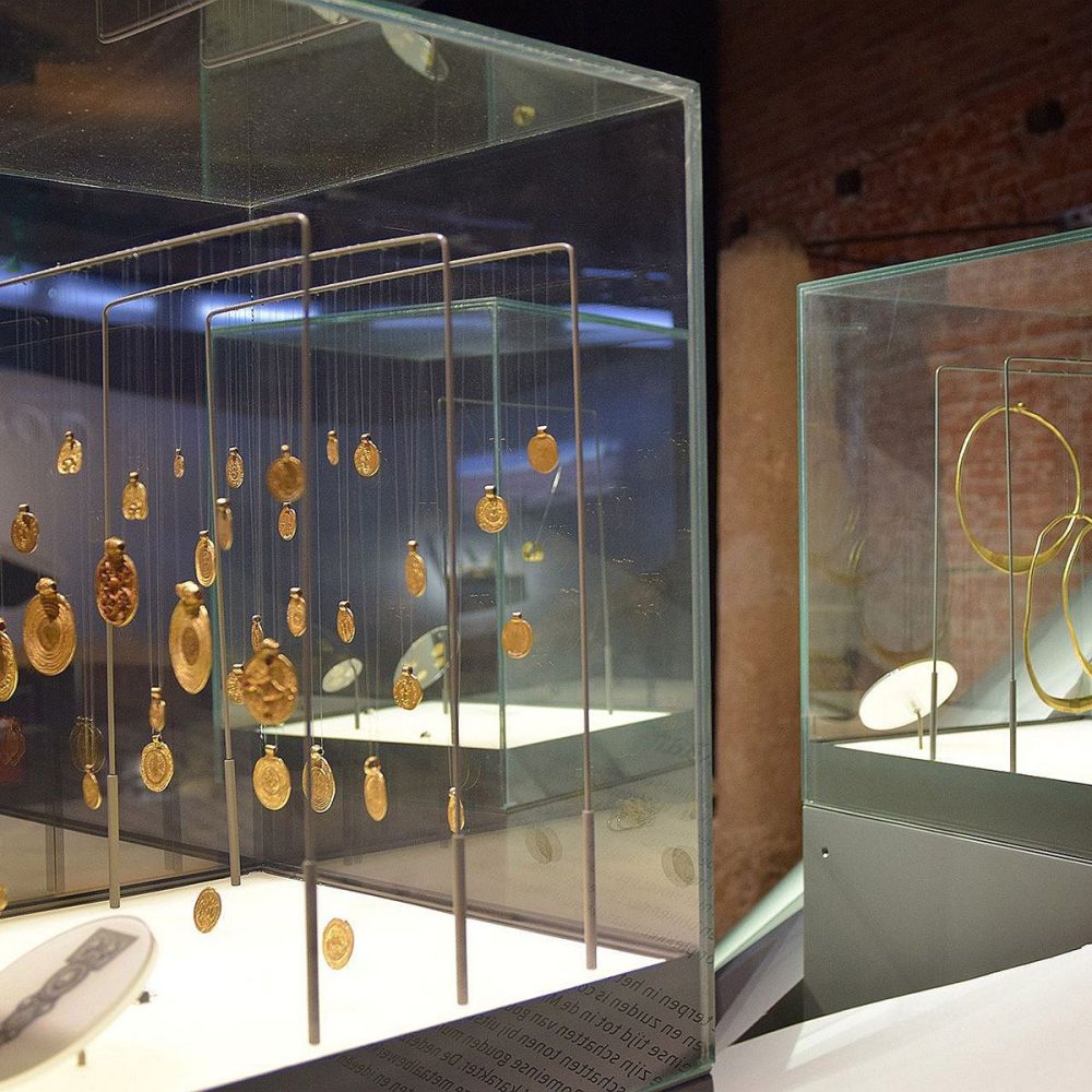 Voorwerpen in 'Archeologie van Nederland'